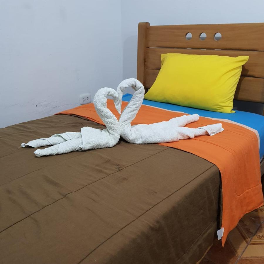 Lima Airport Hostel With Free Airport Pick Up Zewnętrze zdjęcie